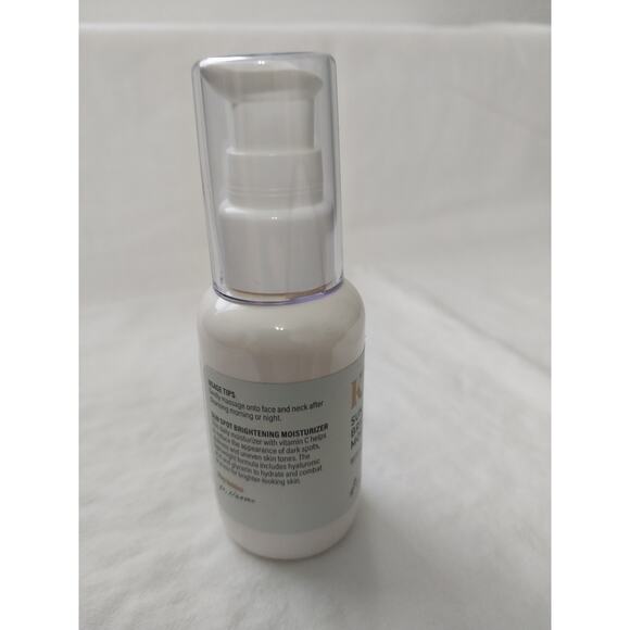 Kinlo Sun Spot Brightening Moisturizer w/Vitamin C 1.7 Fl Oz NIB - Picture 8 of 8